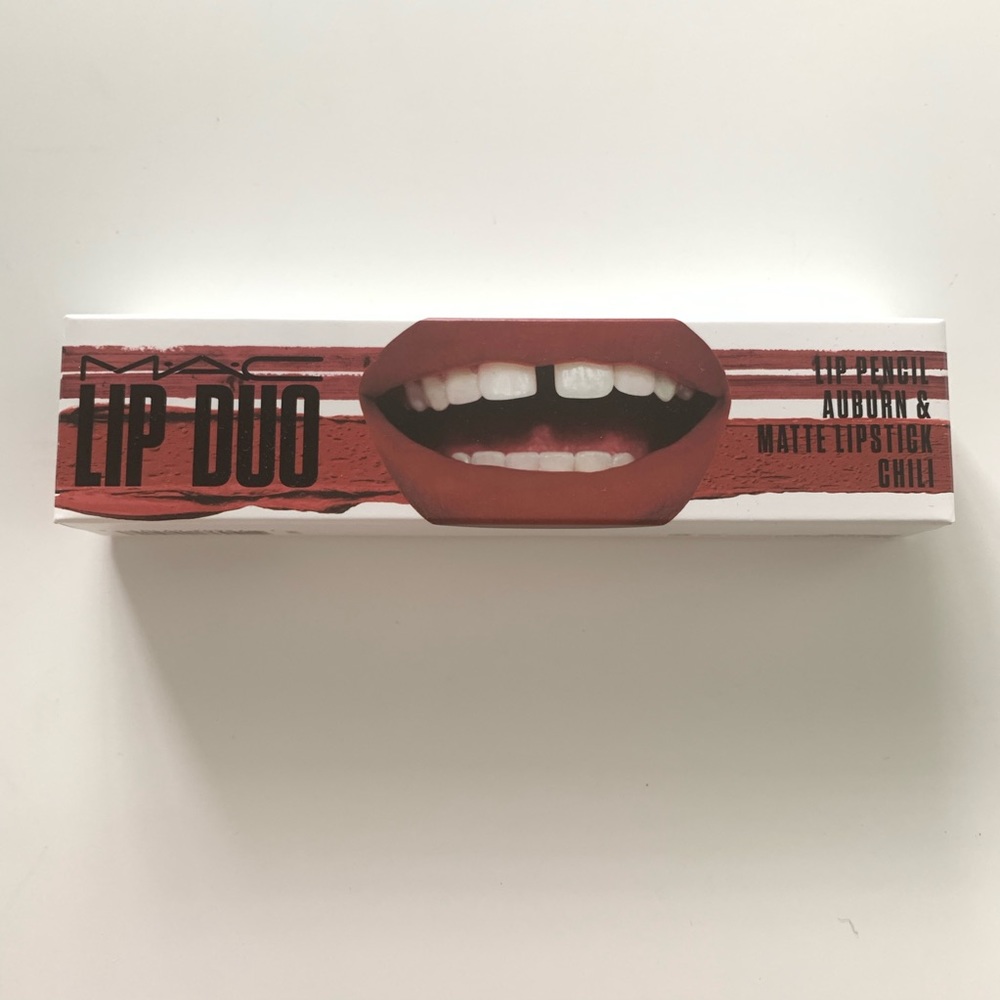 MacCosmetics LipDuo Auburn Pencil & Chili Lipstick